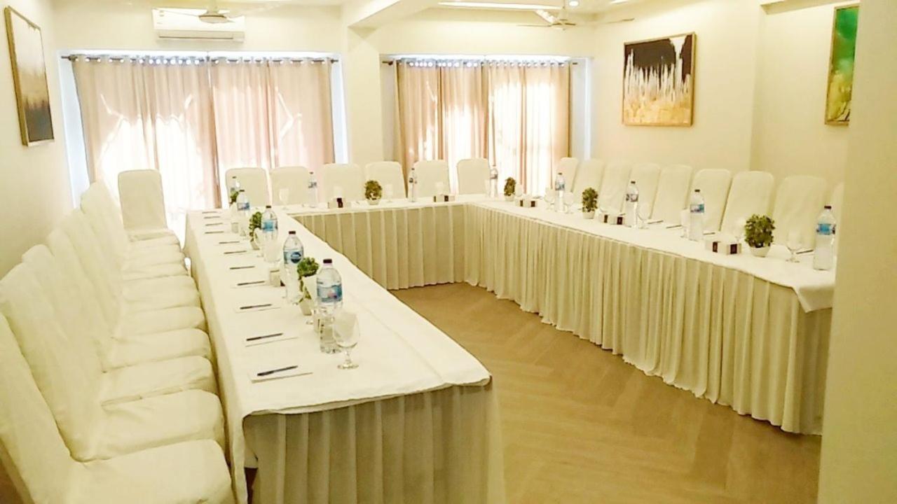 Shelton'S Rezidor House Hotel Peshawar Luaran gambar