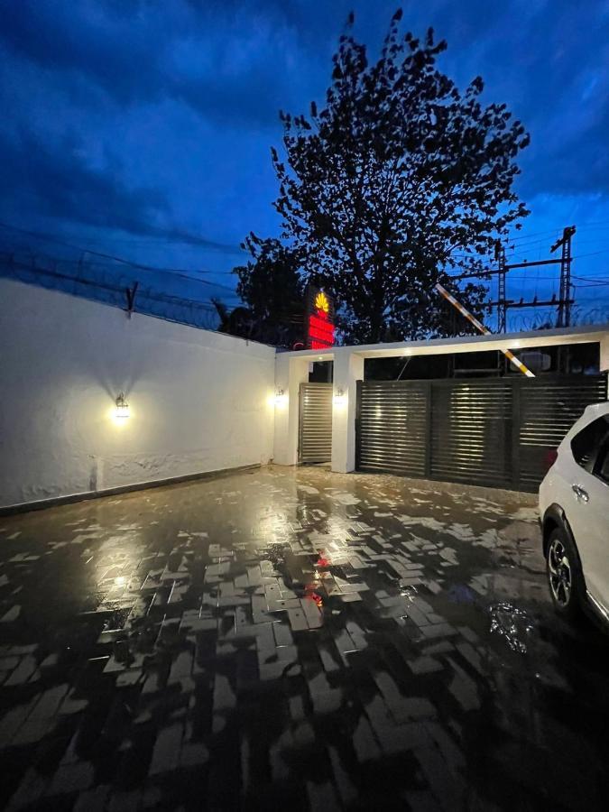 Shelton'S Rezidor House Hotel Peshawar Luaran gambar