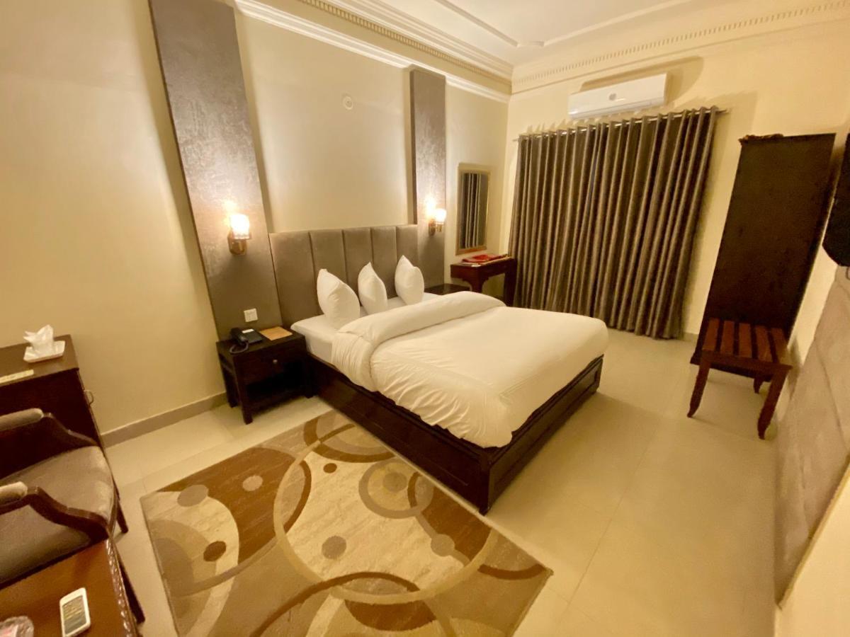 Shelton'S Rezidor House Hotel Peshawar Luaran gambar